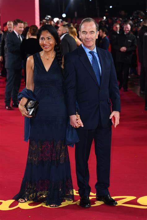 robson green partner|Grantchester star Robson Green's country life with girlfriend Zoila .